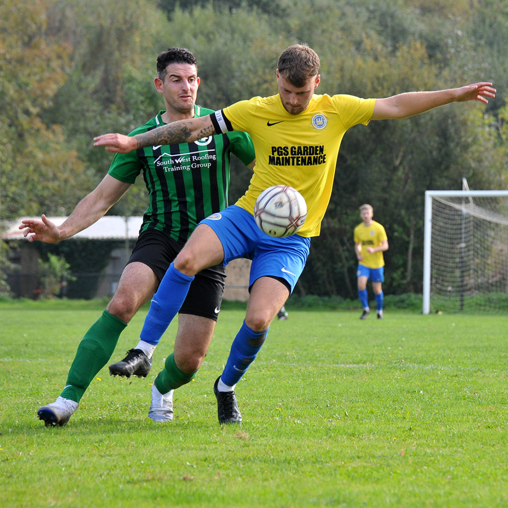 watts blake bearne v ivybridge town reserves the modest photographer al macphee south devon football league